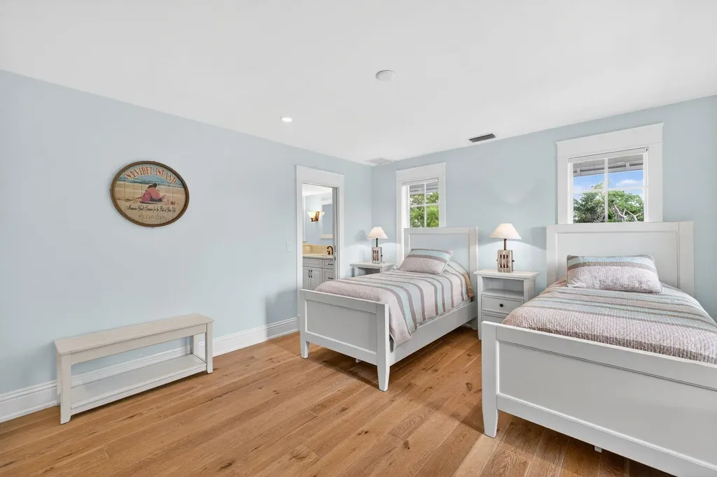 1480 Angel Drive Sanibel FL 33957