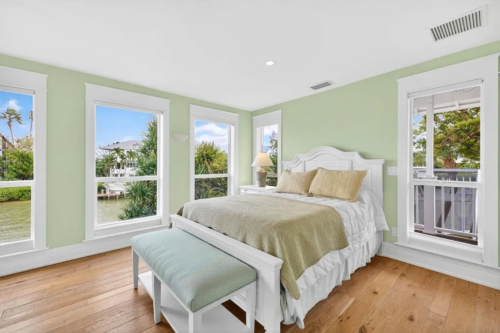 1480 Angel Drive Sanibel FL 33957