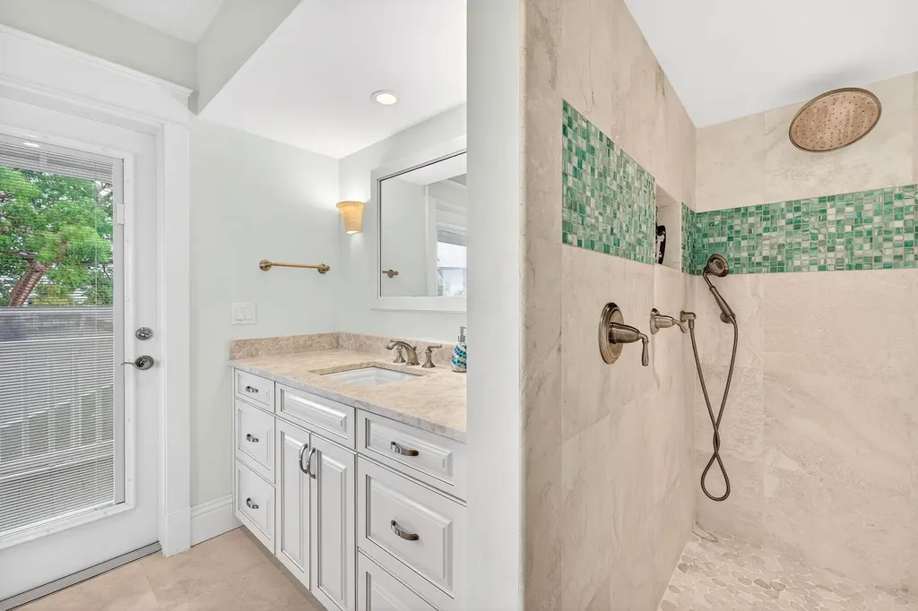 1480 Angel Drive Sanibel FL 33957