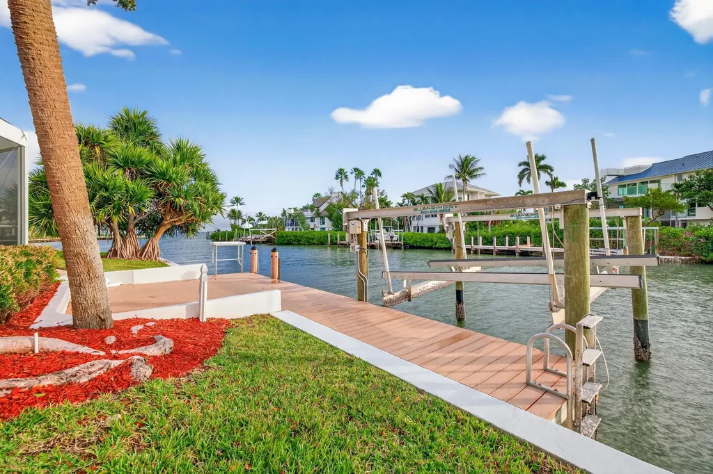 1480 Angel Drive Sanibel FL 33957