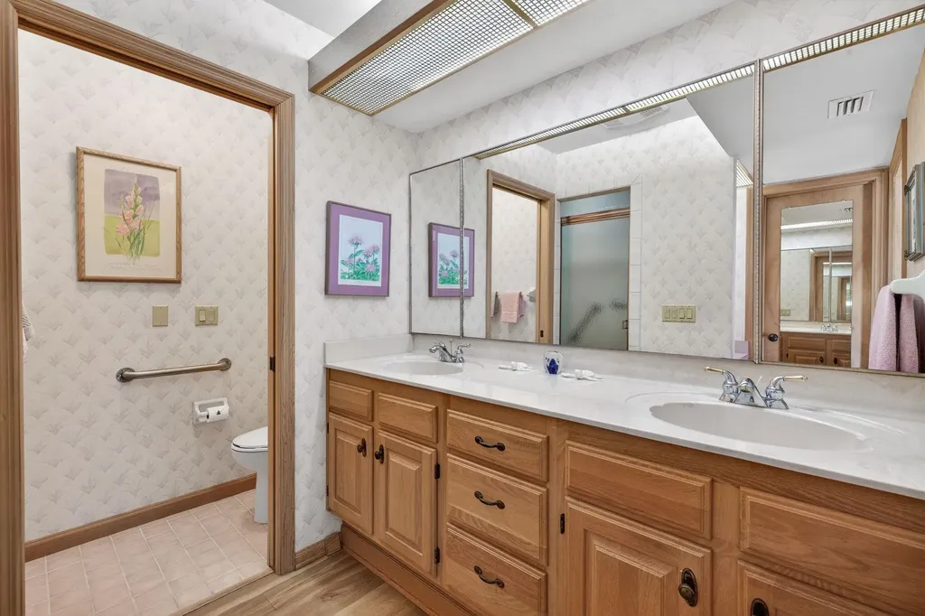 1422 Sanderling Circle Sanibel FL 33957