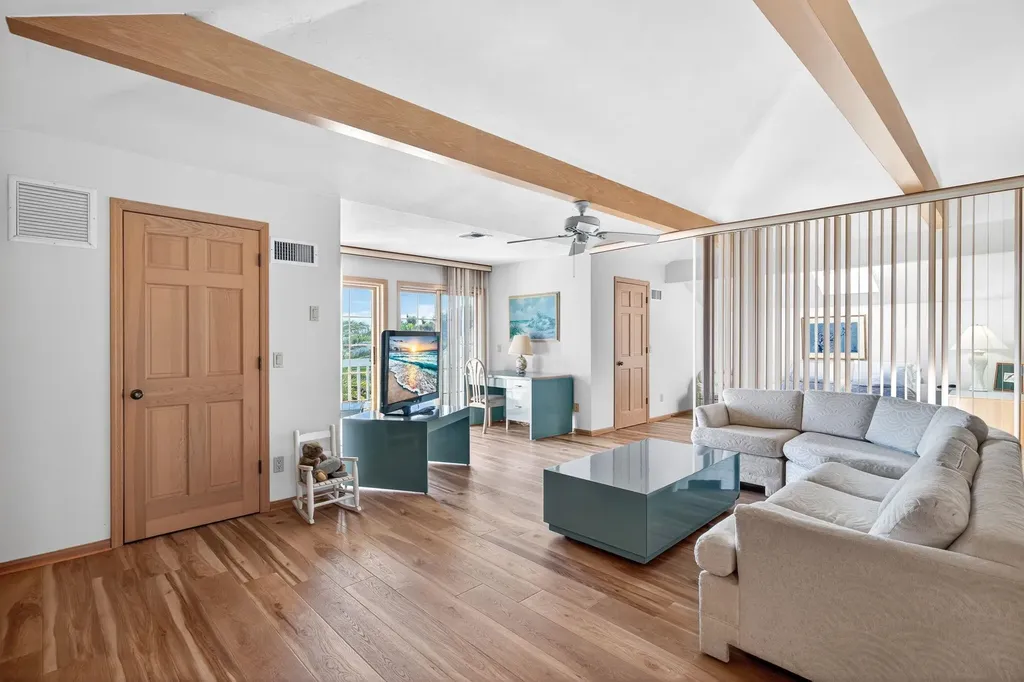 1422 Sanderling Circle Sanibel FL 33957