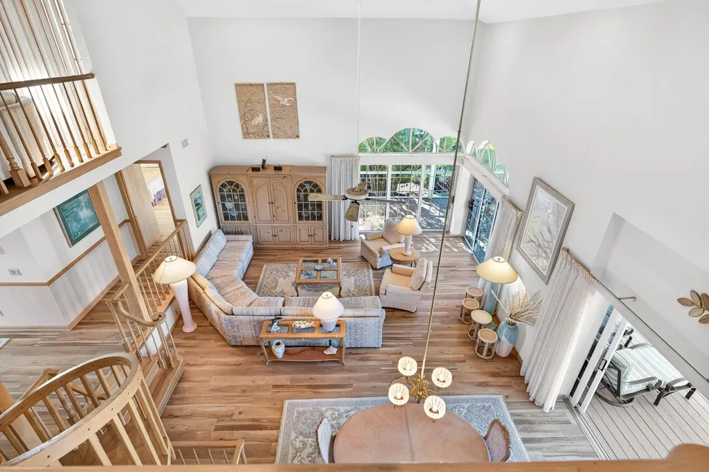 1422 Sanderling Circle Sanibel FL 33957