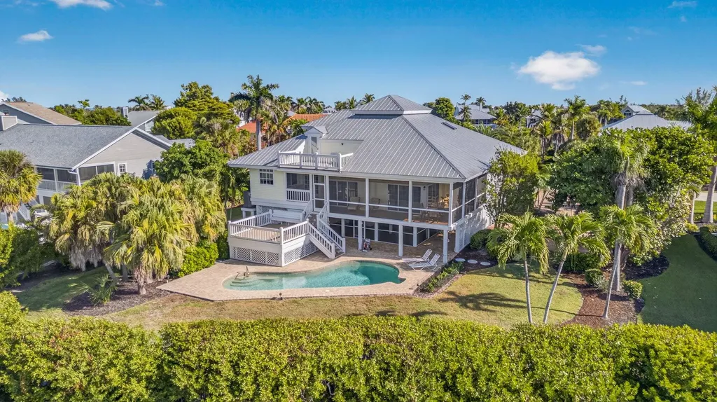 1422 Sanderling Circle Sanibel FL 33957
