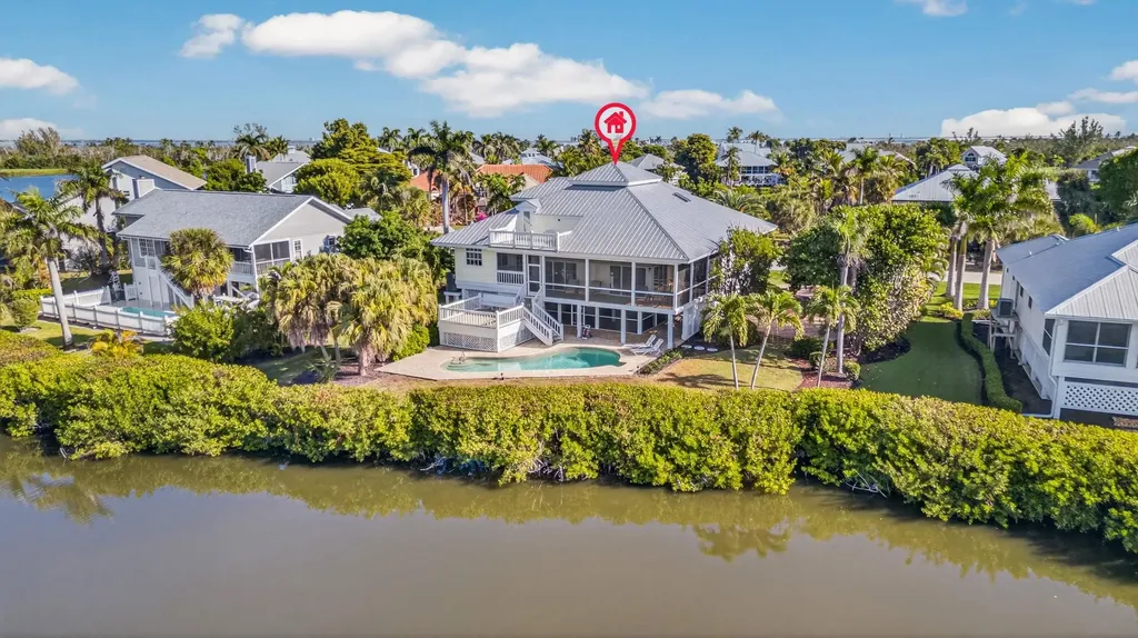1422 Sanderling Circle Sanibel FL 33957