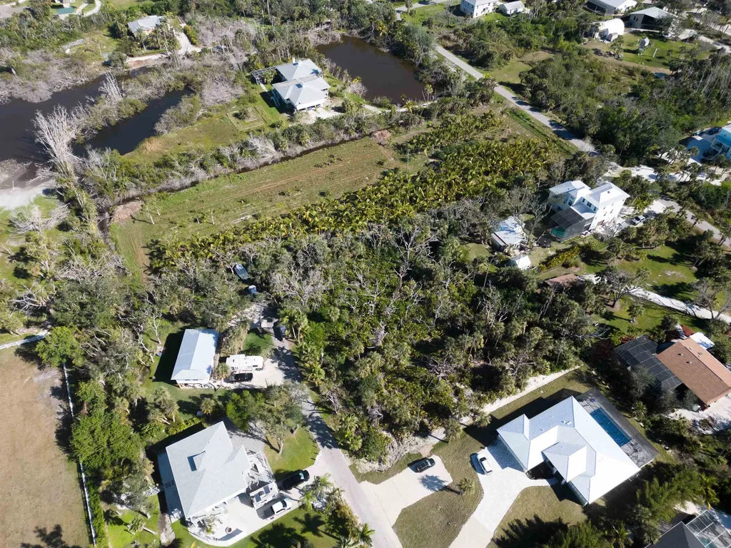 13371 Almond Drive Fort Myers FL 33908