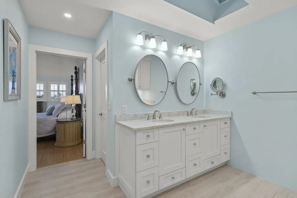 4452 Waters Edge Lane Sanibel FL 33957