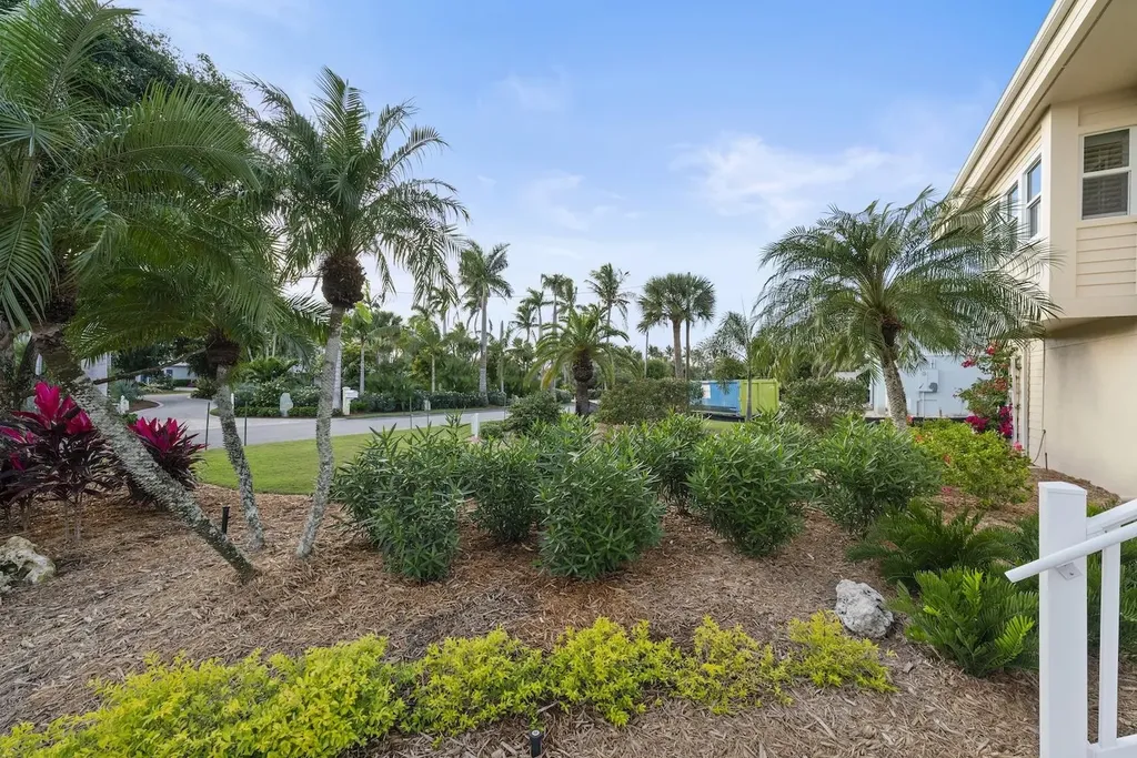 4452 Waters Edge Lane Sanibel FL 33957