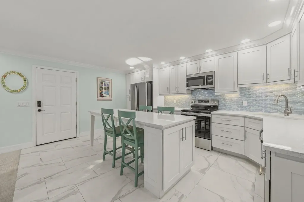 845 E Gulf Drive Sanibel FL 33957