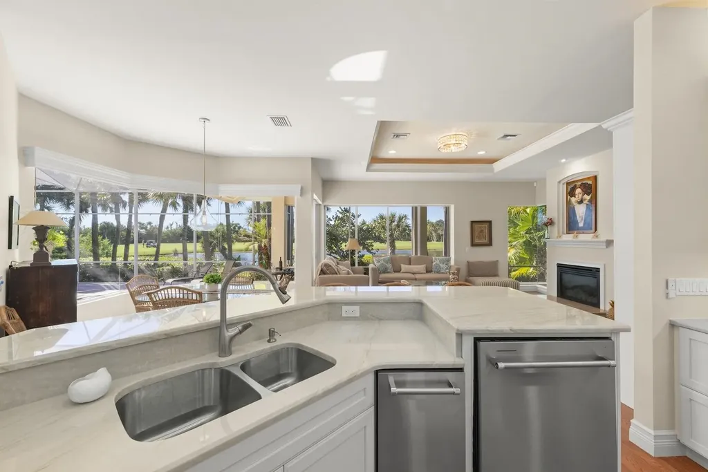 2417 Wulfert Road Sanibel FL 33957