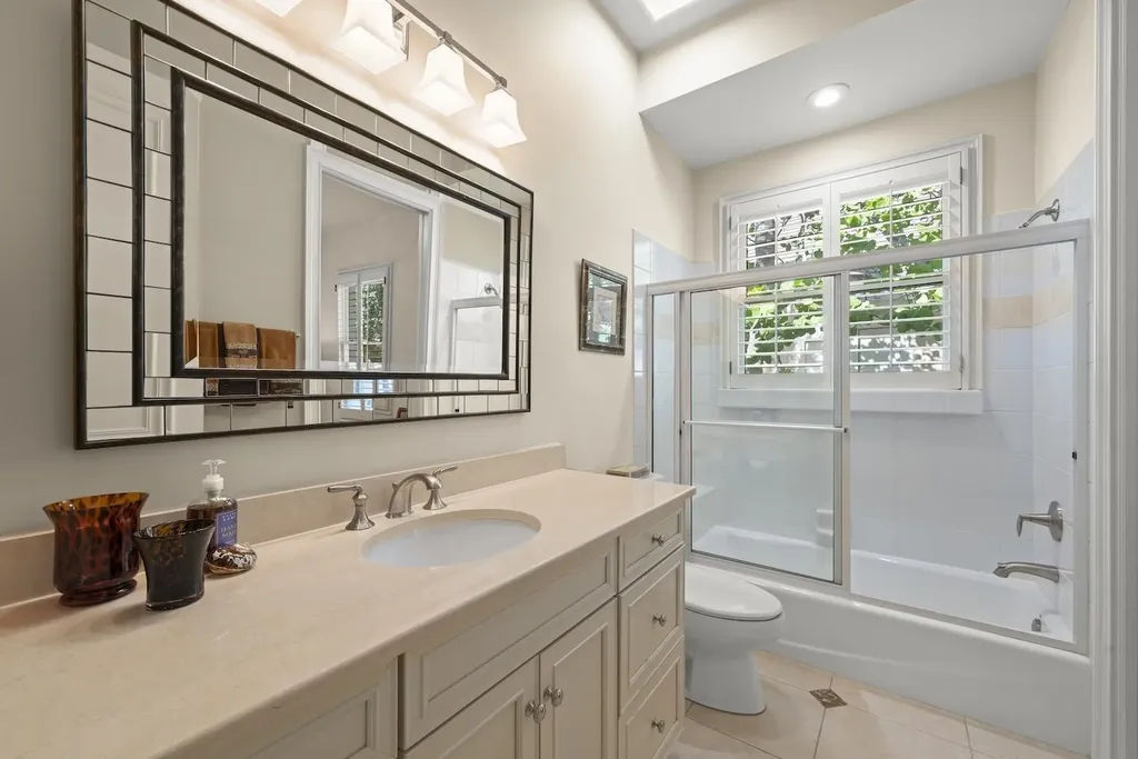 2417 Wulfert Road Sanibel FL 33957