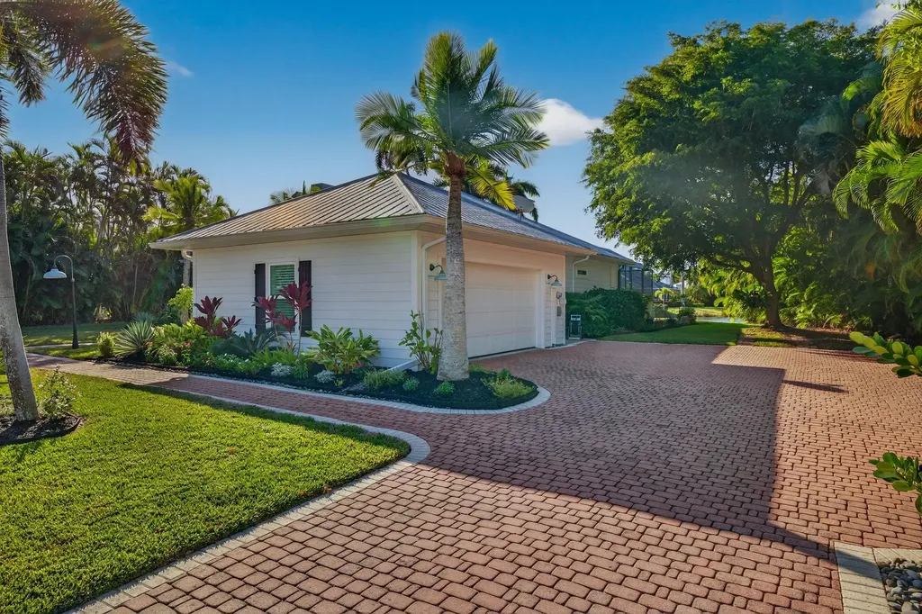 12351 Coconut Creek Court Fort Myers FL 33908