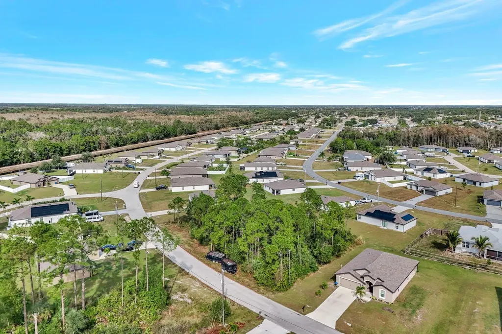 867 Youngreen Drive Fort Myers FL 33913