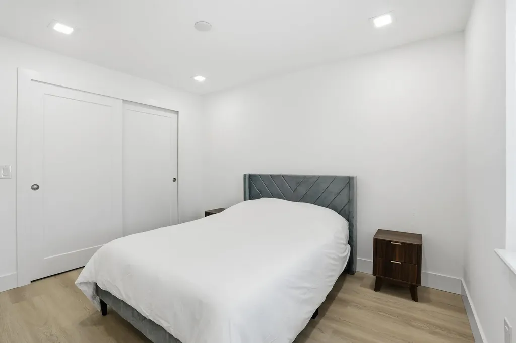 1040 Kings Crown Drive Sanibel FL 33957-0000