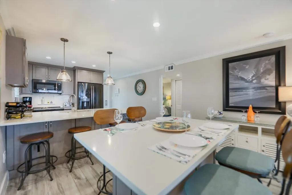 1403 Beach Cottages Captiva FL 33924