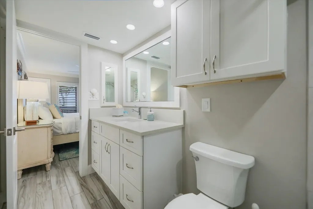 1403 Beach Cottages Captiva FL 33924