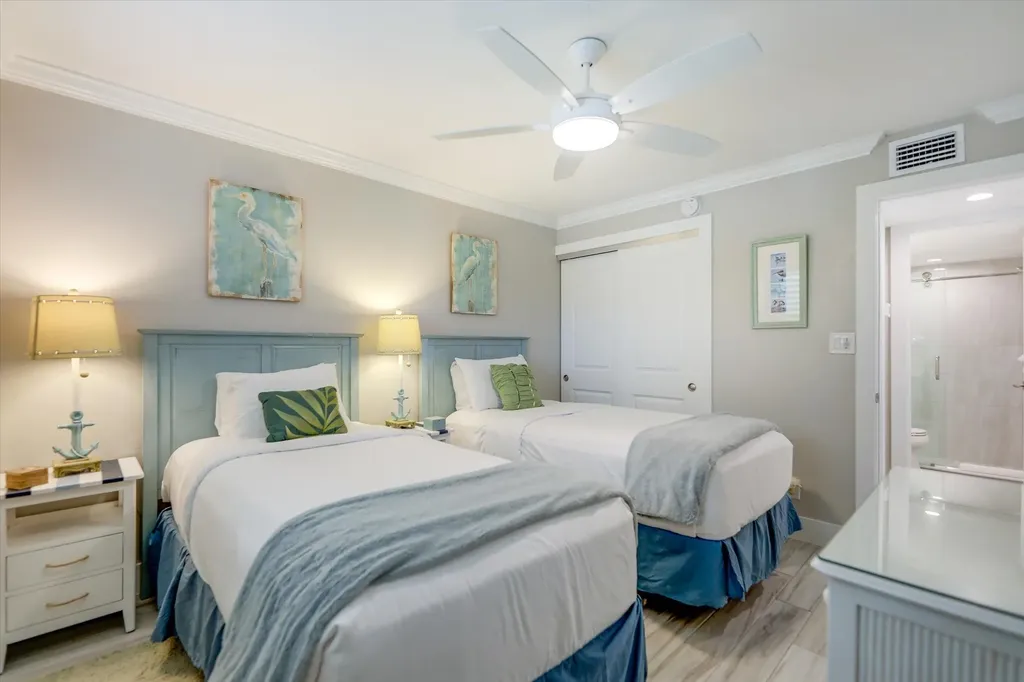 1403 Beach Cottages Captiva FL 33924