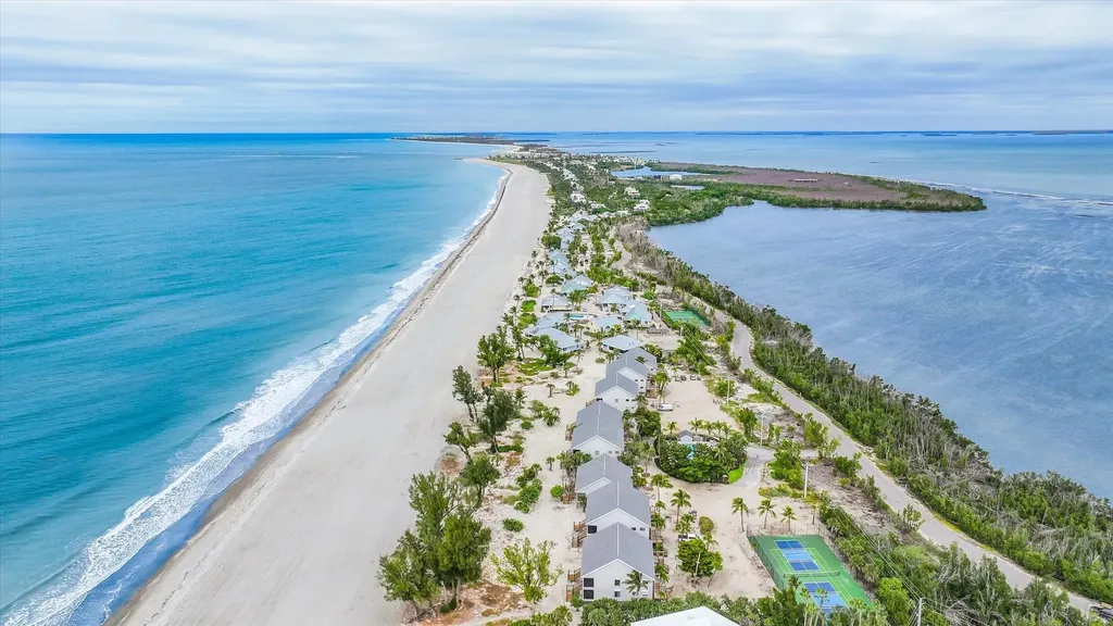 1403 Beach Cottages Captiva FL 33924