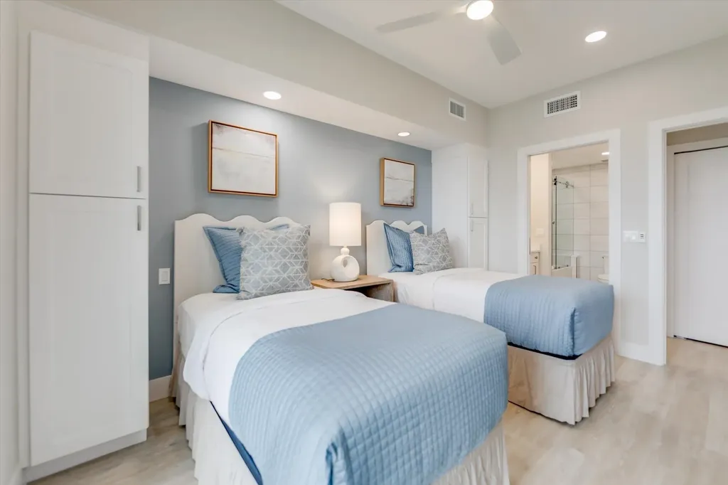 1255 S Seas Plantation Road Captiva FL 33924