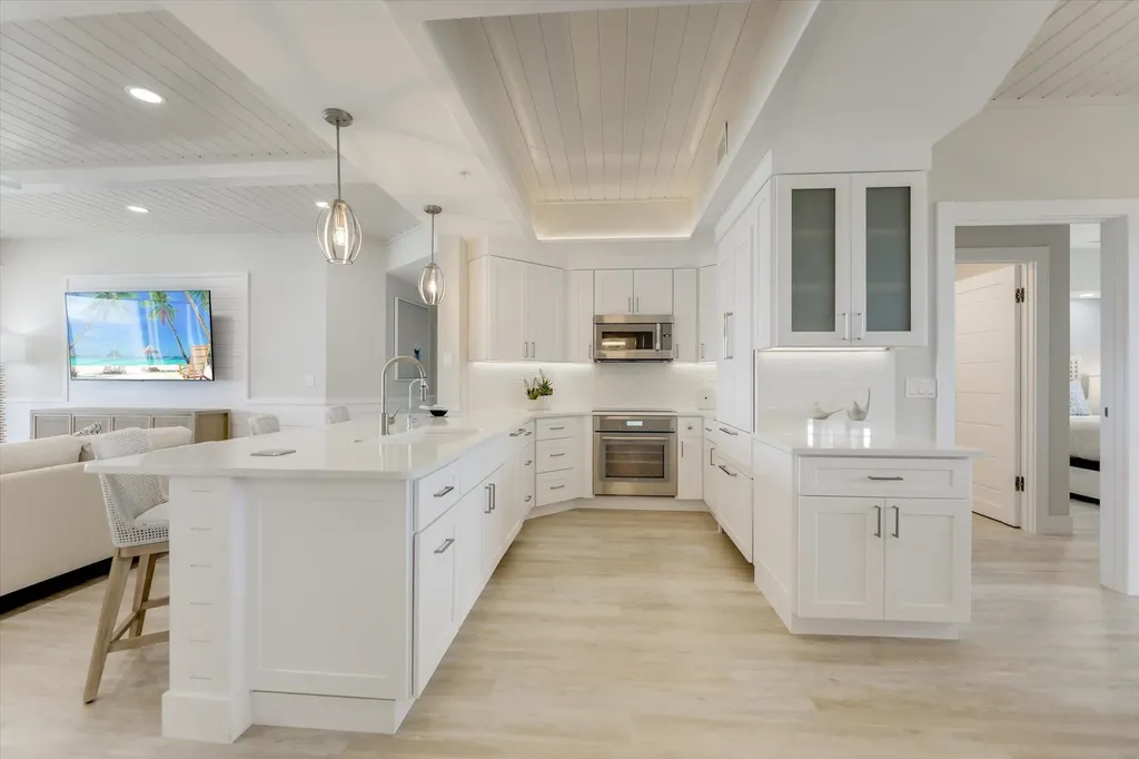 1255 S Seas Plantation Road Captiva FL 33924