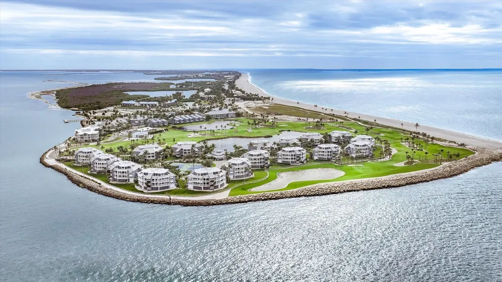 1255 S Seas Plantation Road Captiva FL 33924