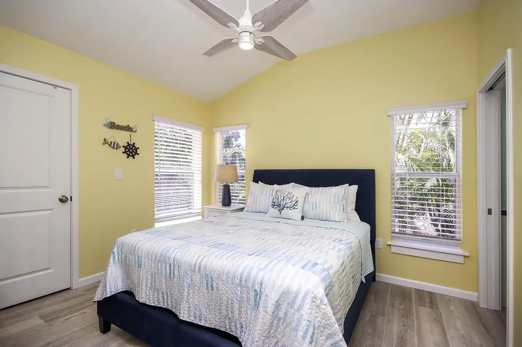 11529 Laika Captiva FL 33924