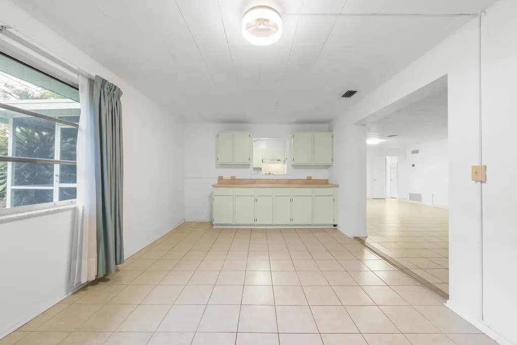 2285 Sunrise Boulevard Fort Myers FL 33907