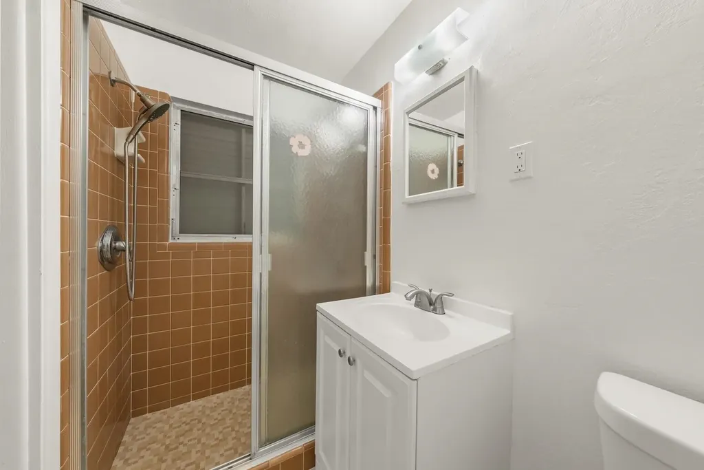 2285 Sunrise Boulevard Fort Myers FL 33907