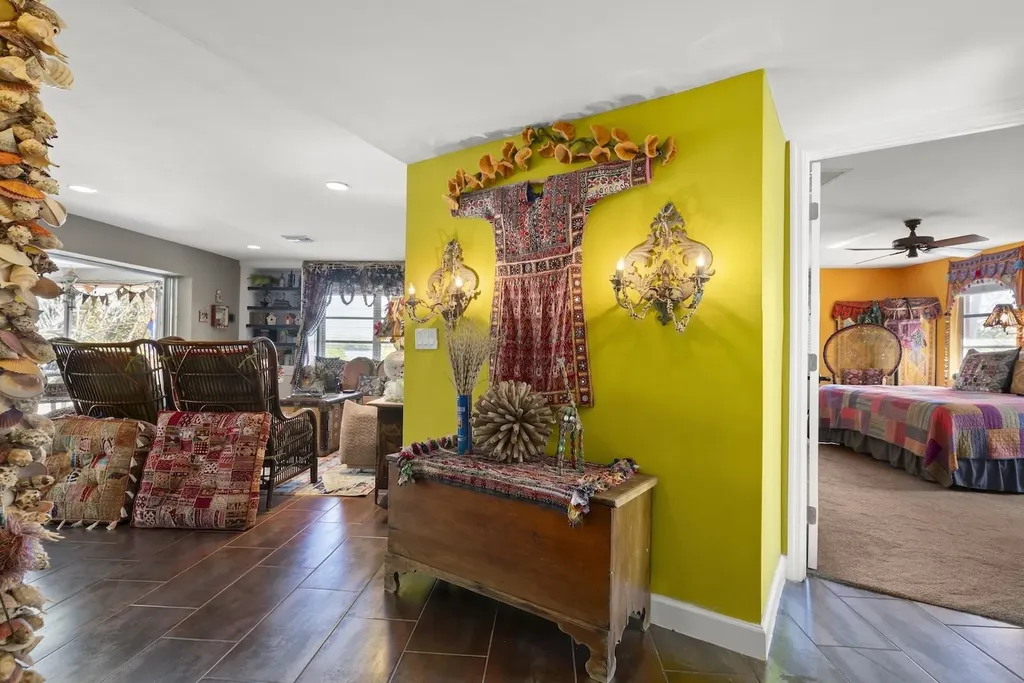 6076 Castaways Lane Sanibel FL 33957