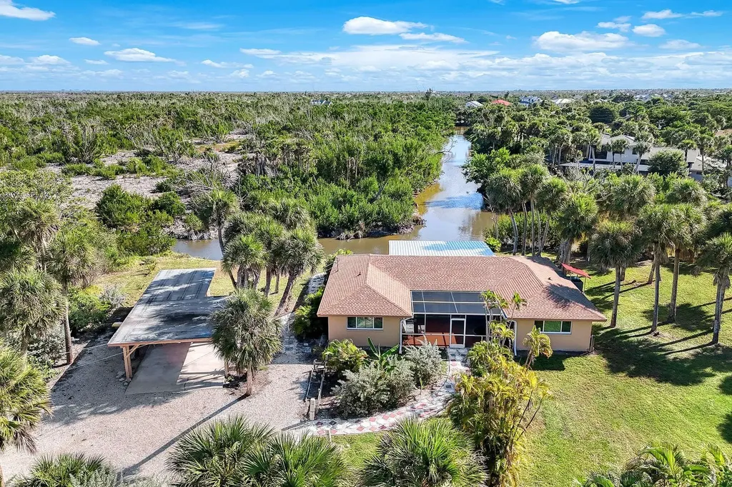 4619 Rue Bayou Sanibel FL 33957