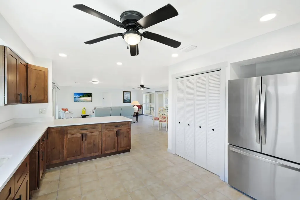 4619 Rue Bayou Sanibel FL 33957