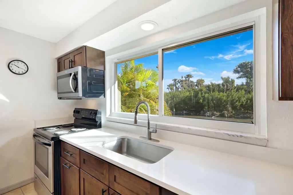 4619 Rue Bayou Sanibel FL 33957