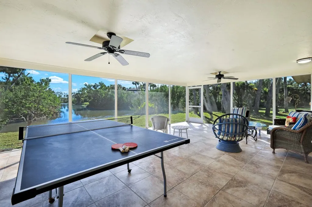 4619 Rue Bayou Sanibel FL 33957