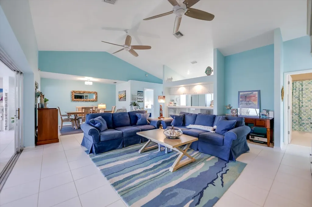 693 Emeril Court Sanibel FL 33957