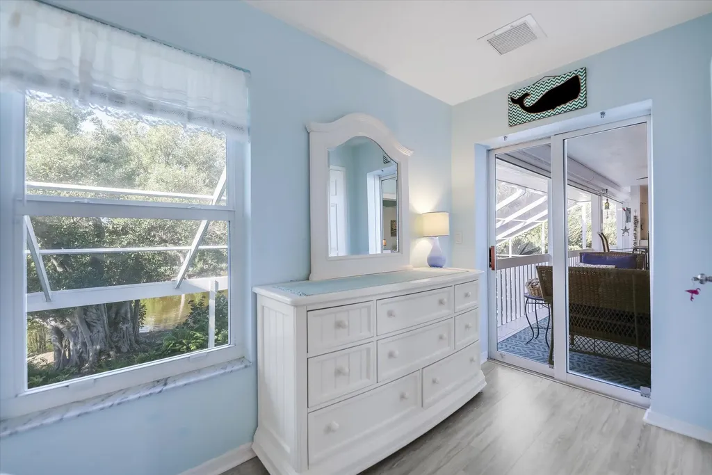 693 Emeril Court Sanibel FL 33957