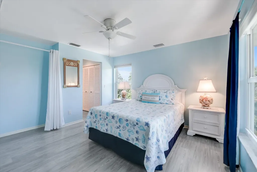 693 Emeril Court Sanibel FL 33957