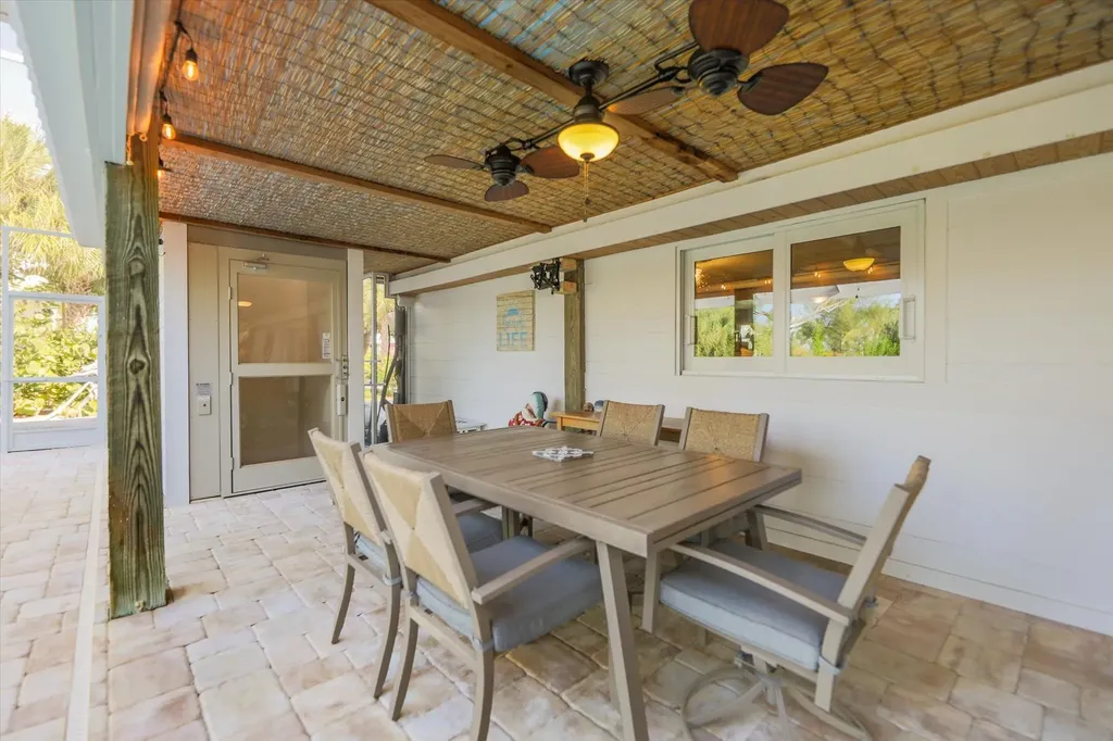 693 Emeril Court Sanibel FL 33957