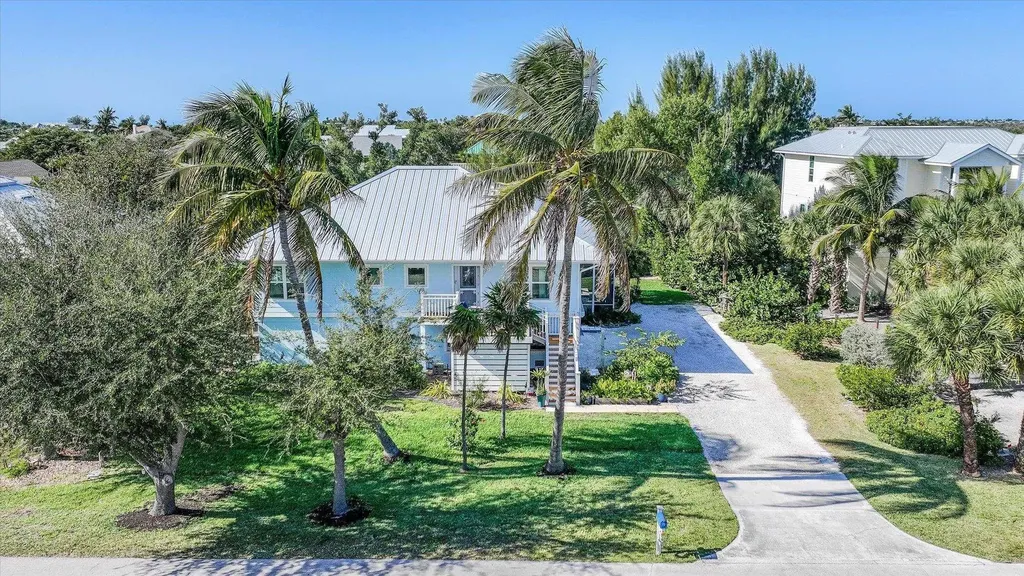 693 Emeril Court Sanibel FL 33957