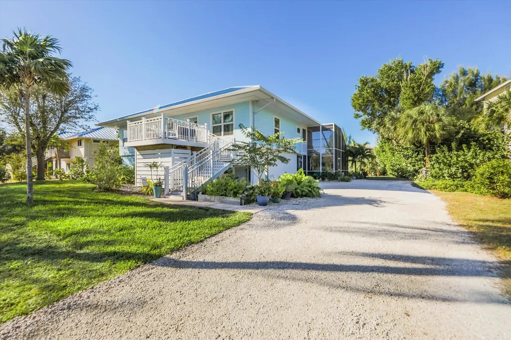 693 Emeril Court Sanibel FL 33957