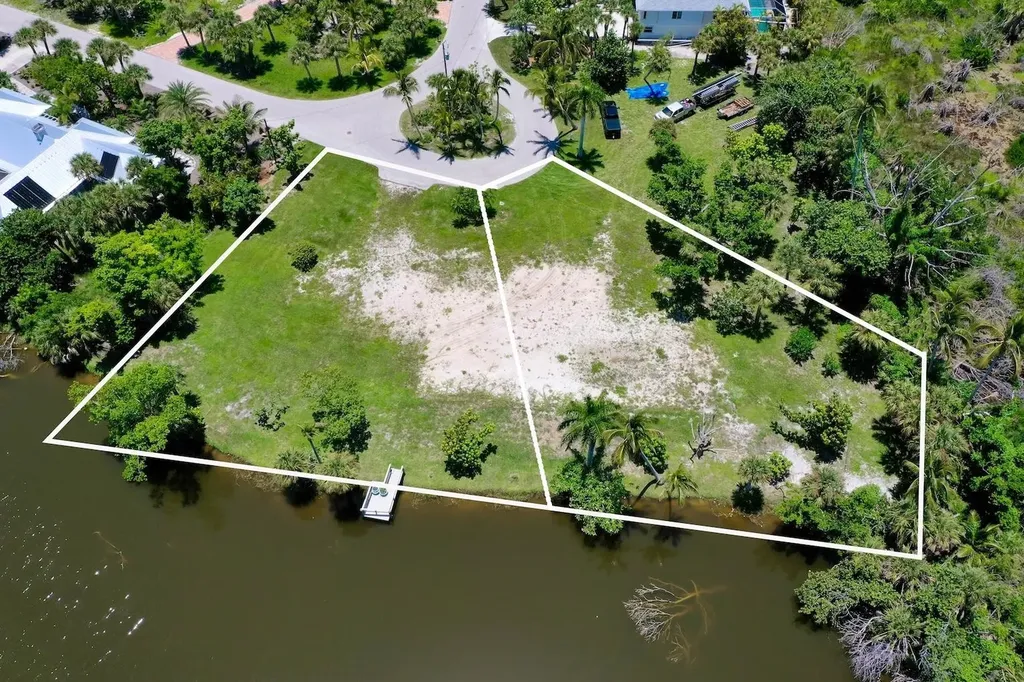 4037 Coquina Drive Sanibel FL 33957
