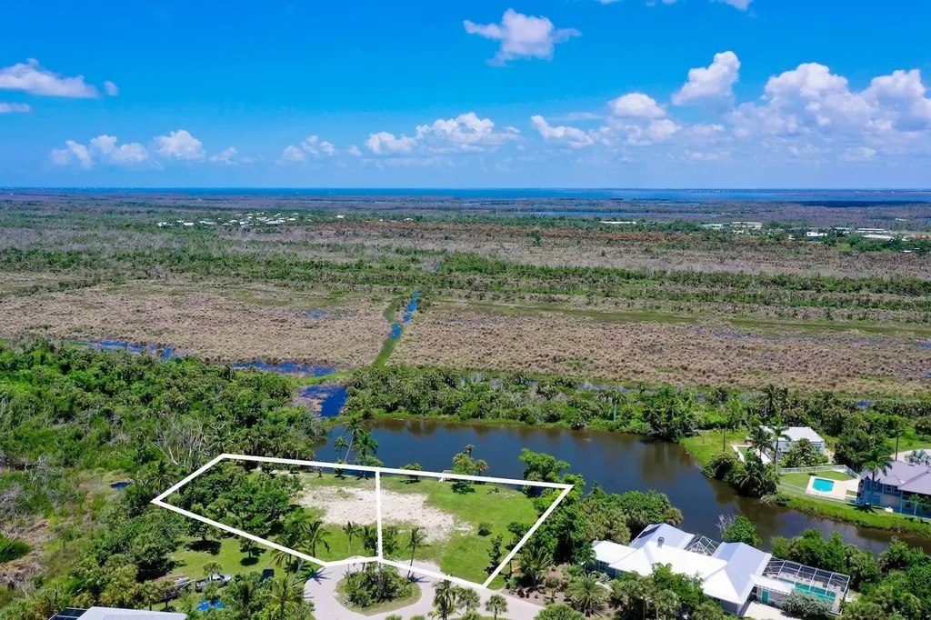 4037 Coquina Drive Sanibel FL 33957