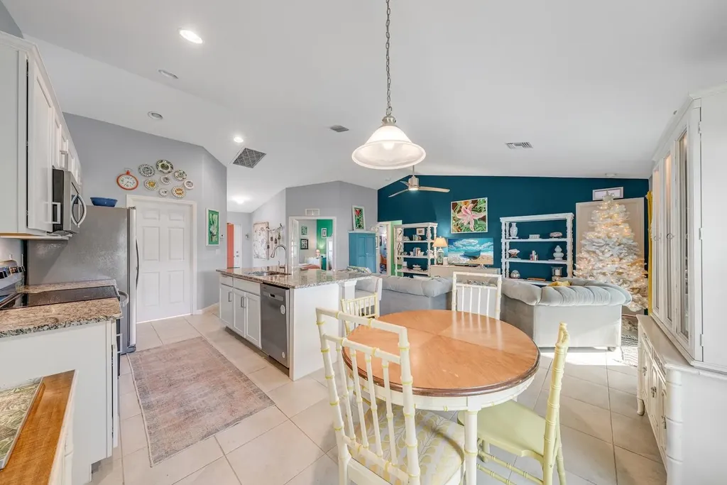 1228 NW 12th Avenue Cape Coral FL 33993