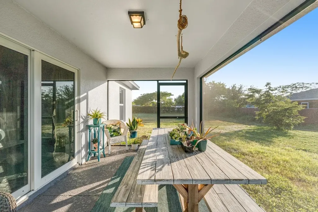 1228 NW 12th Avenue Cape Coral FL 33993