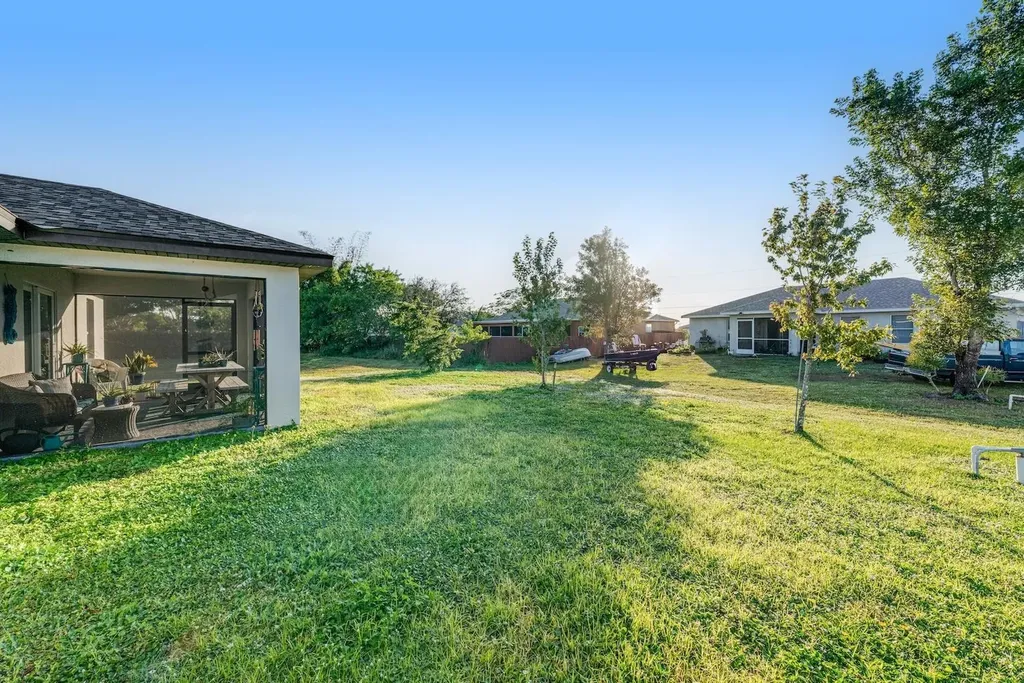 1228 NW 12th Avenue Cape Coral FL 33993