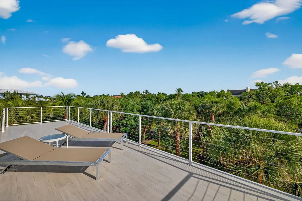 699 Anchor Drive Sanibel FL 33957