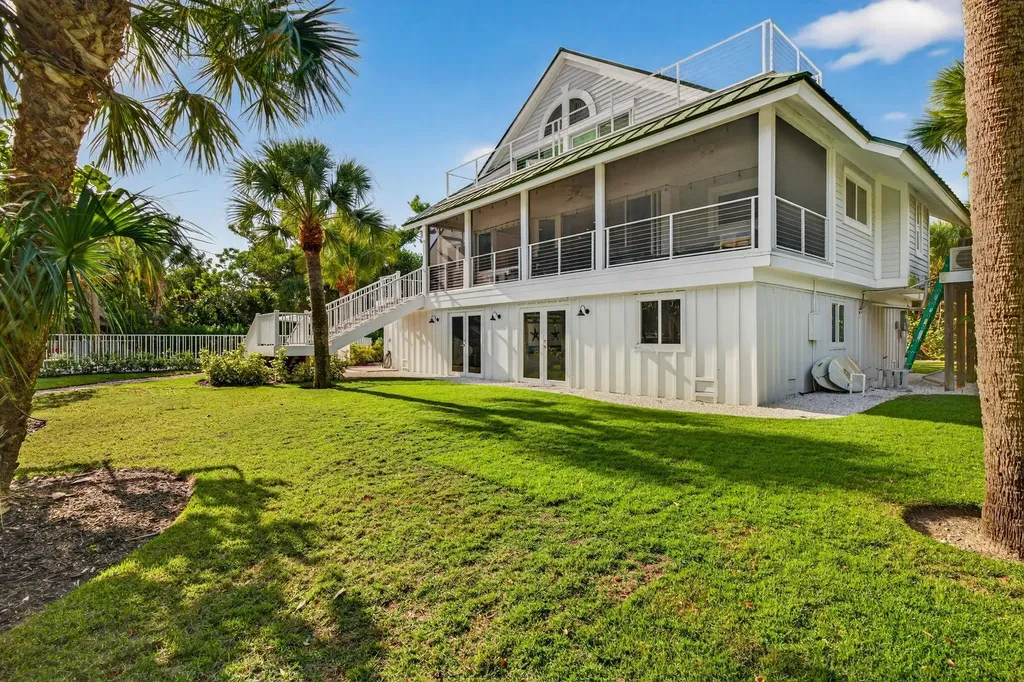 699 Anchor Drive Sanibel FL 33957