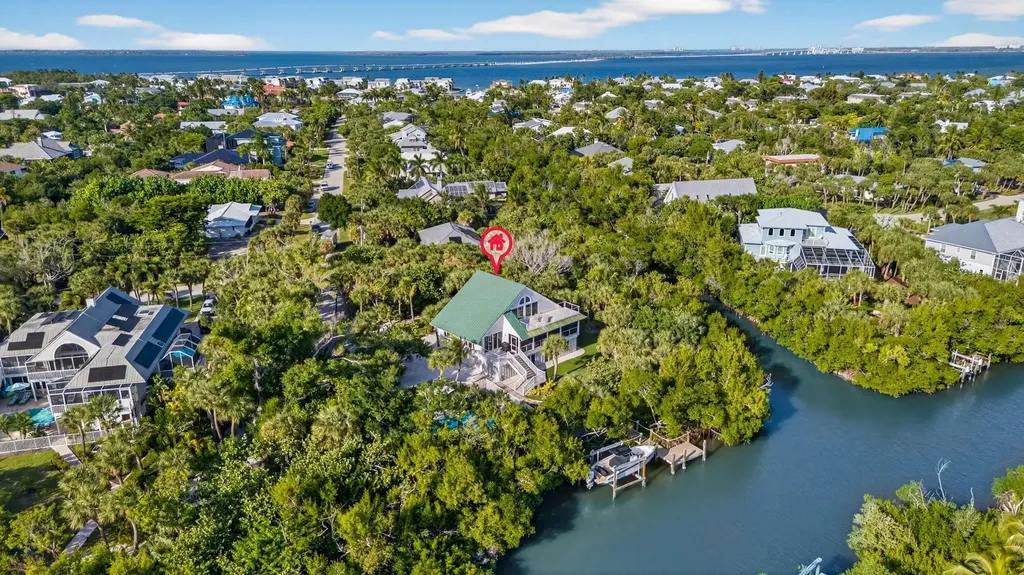699 Anchor Drive Sanibel FL 33957