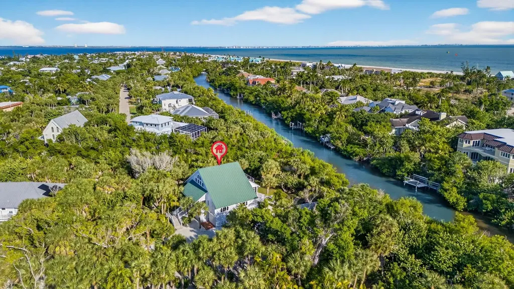 699 Anchor Drive Sanibel FL 33957