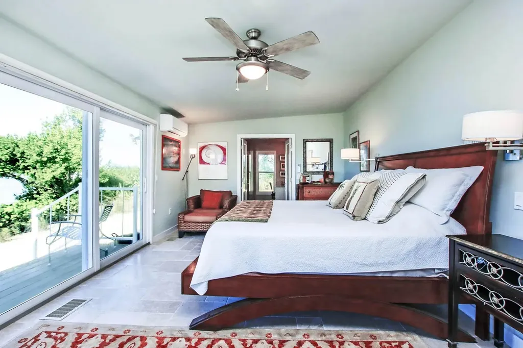 2667 Coconut Drive Sanibel FL 33957