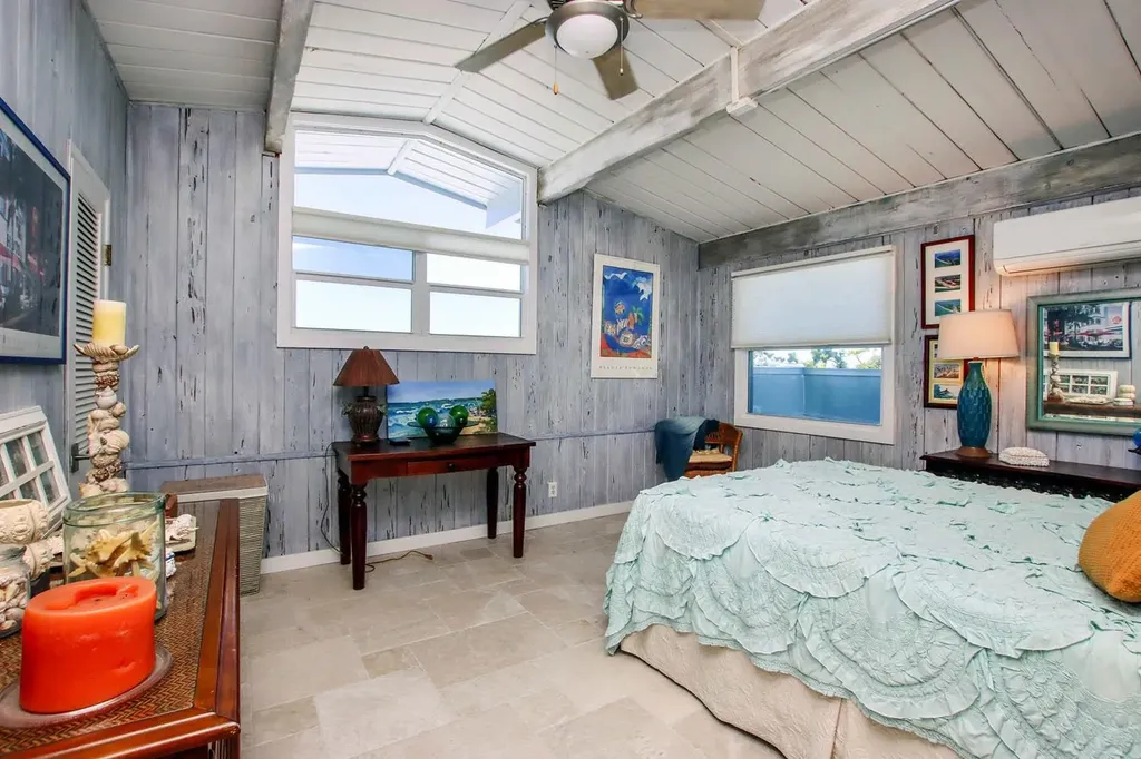 2667 Coconut Drive Sanibel FL 33957